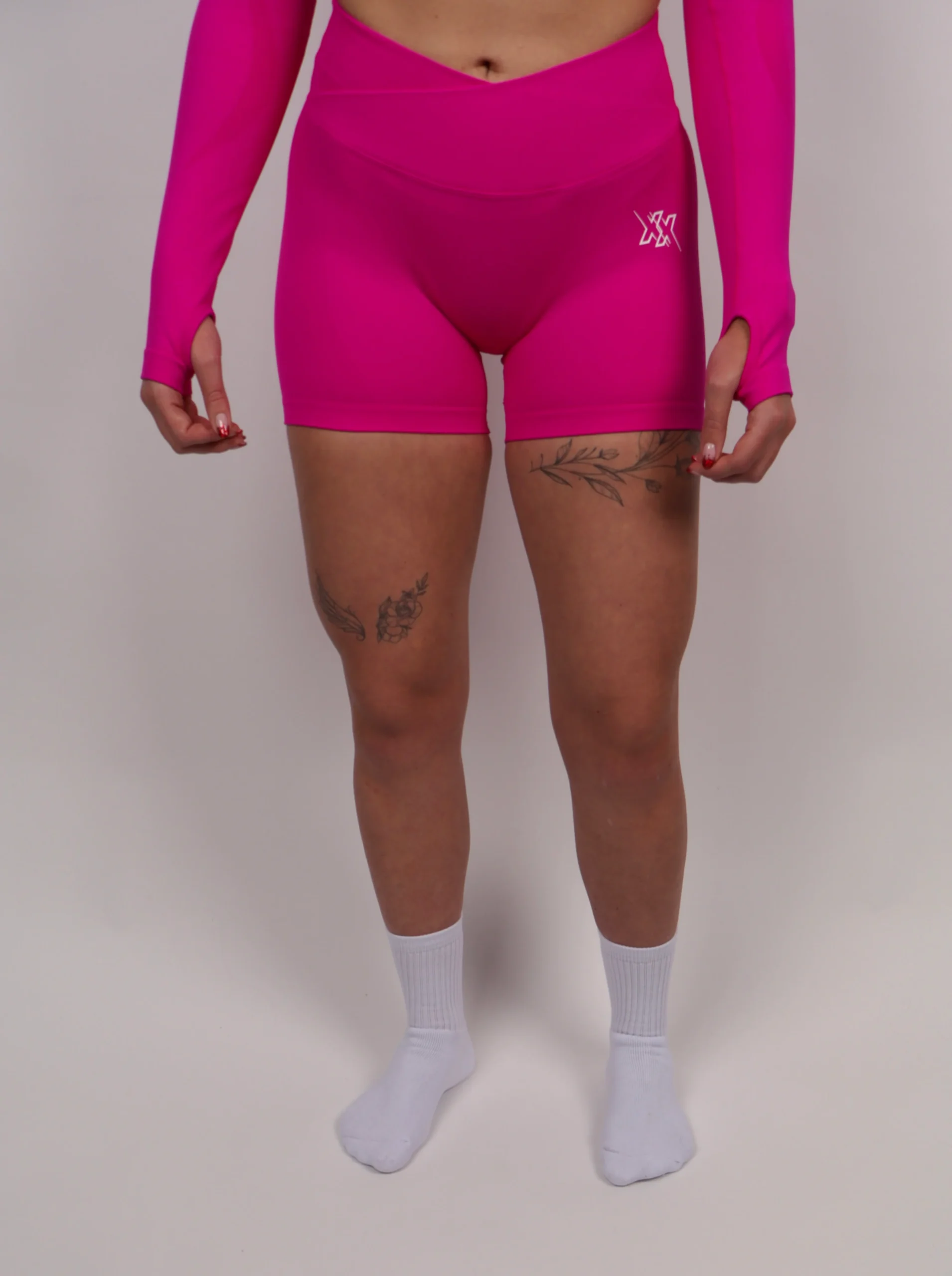 Shorts 4.5"– Electric Pink