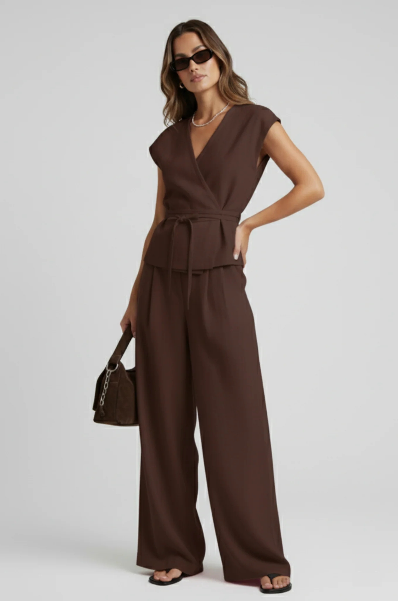 Mouwloos pak – V-hals & tailored - Afbeelding 4